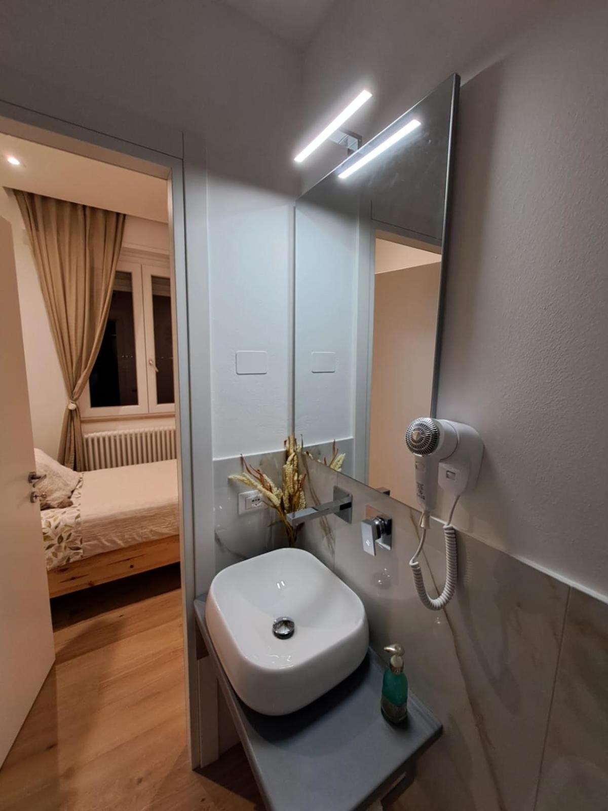 Keizna Rooms צ'זנה מראה חיצוני תמונה